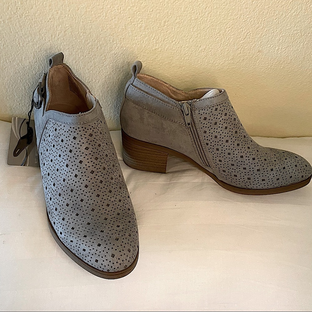 Women’s Boots- Sonoma by Ortholite